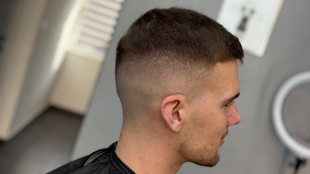 Čist fade šišanje